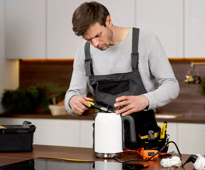 Skilled Blender Technicians: Your Small Appliance Repair Experts for Solana Beach, CA
