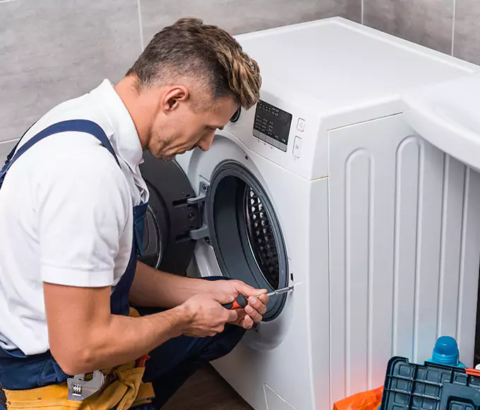 Why Solana Beach Laundry Operators Pick Appliance Repair Solana Beach for Every Dryer Failure?