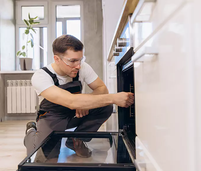 Why Solana Beach Bakers Rely on Appliance Repair Solana Beach for Every Electric Oven Fix?